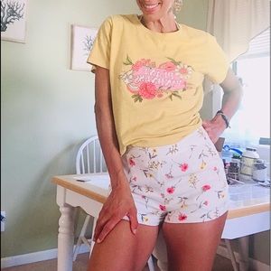 Spring Fling Flower Lined Shorts